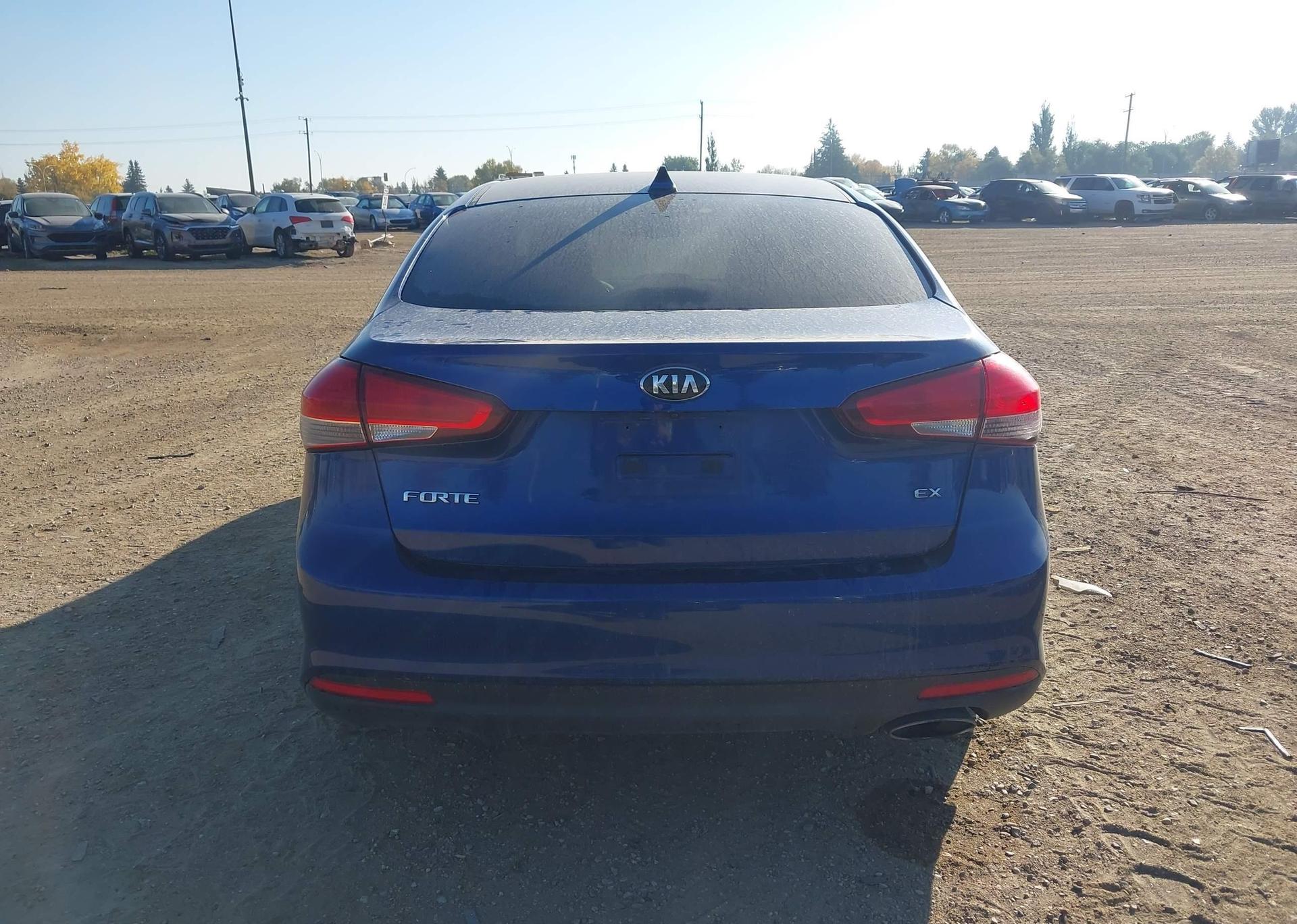2017 KIA FORTE EX