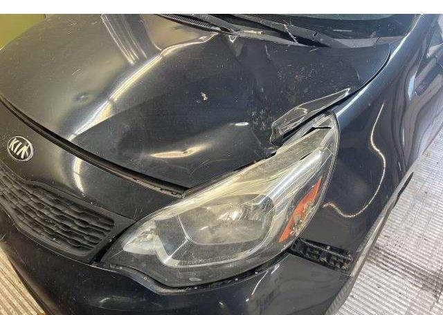 2015 KIA RIO LX