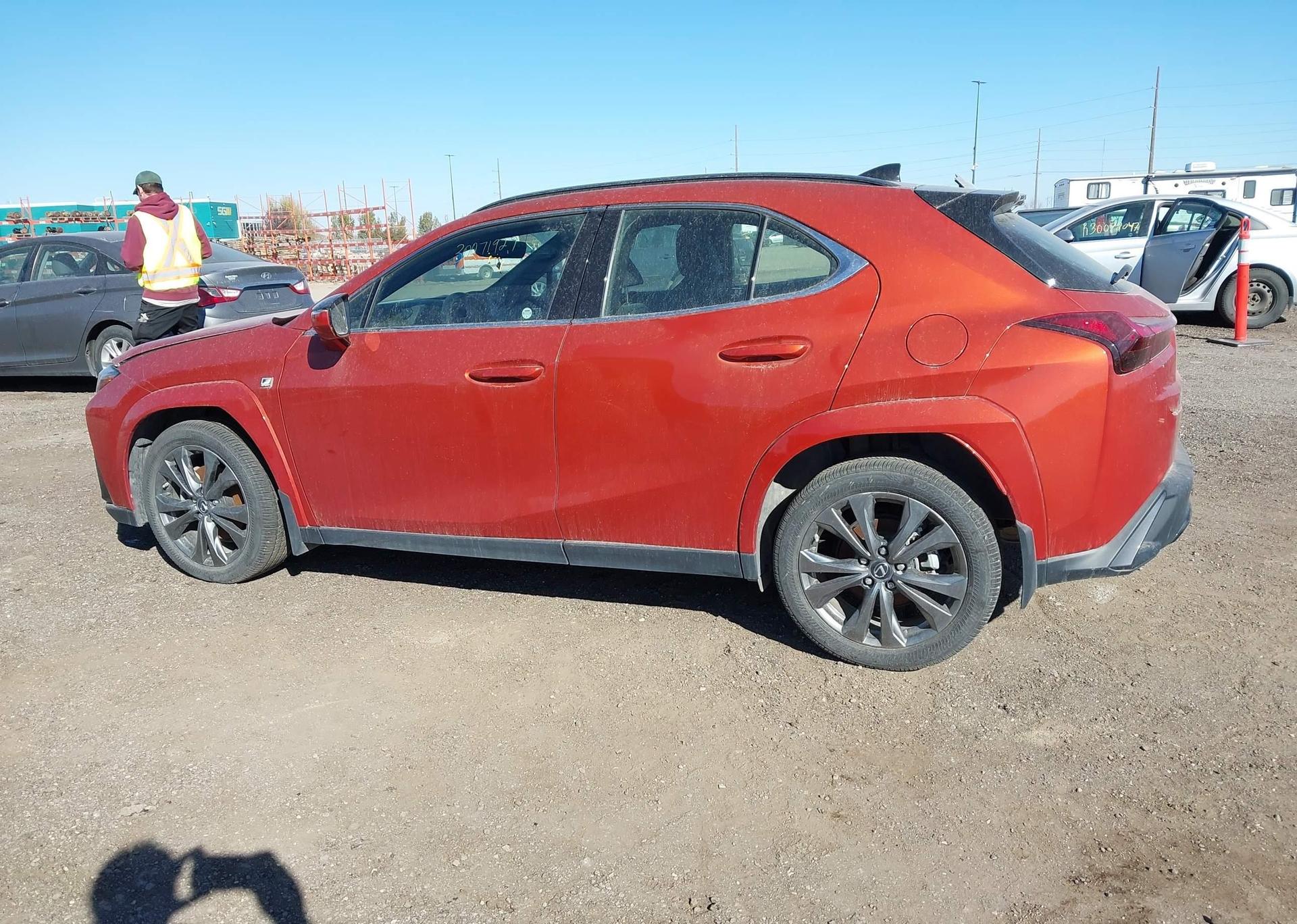 2024 LEXUS UX 250H PREMIUM