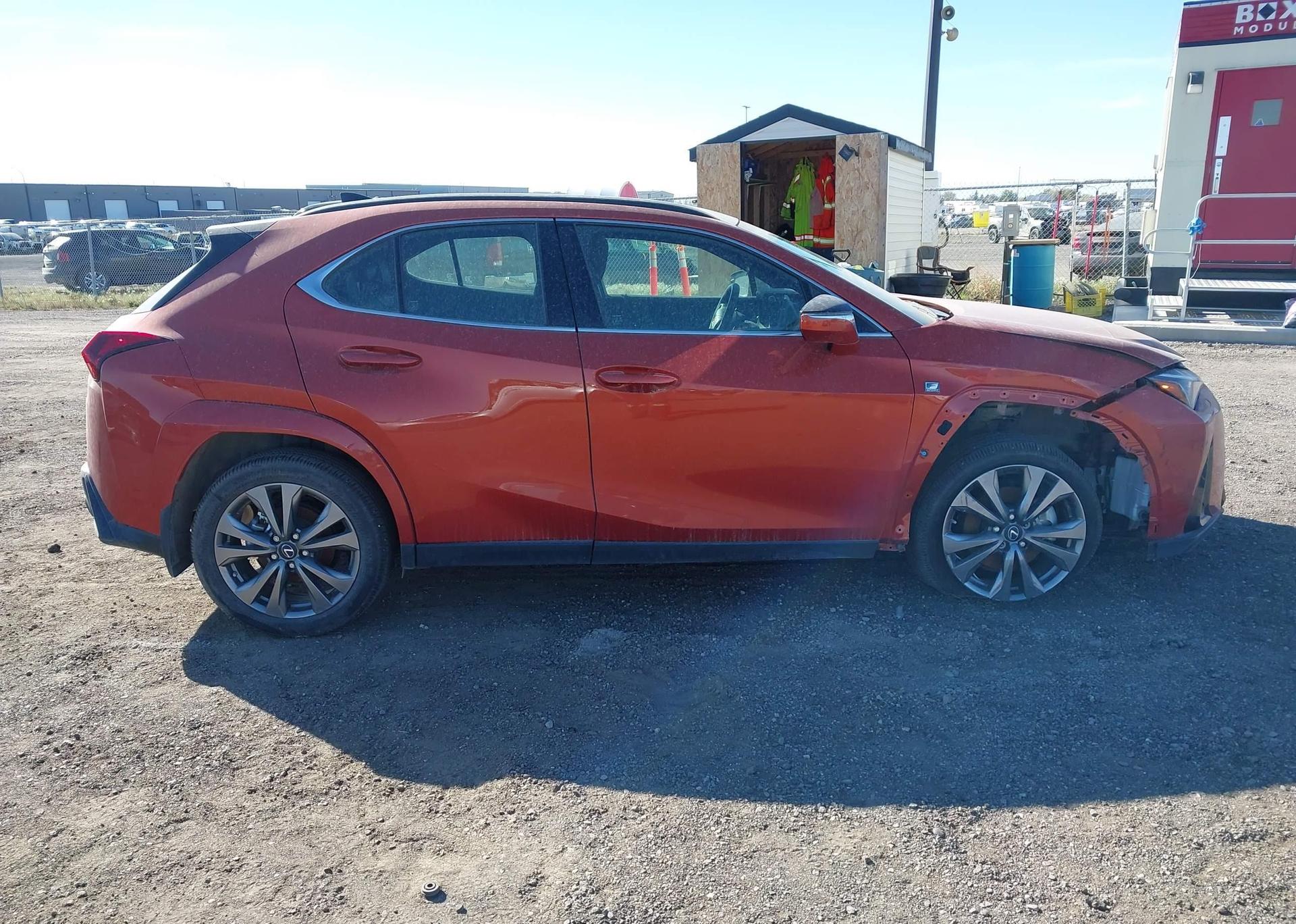 2024 LEXUS UX 250H PREMIUM