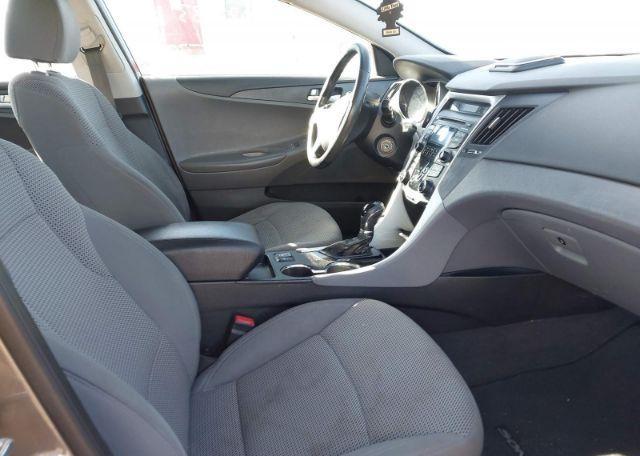 2012 HYUNDAI SONATA GLS