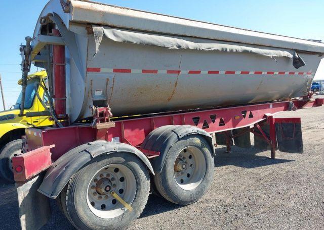 2013 MIDLAND MANUFACTURING LIMITED PUP TRAILER