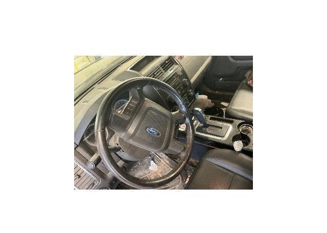 2010 FORD ESCAPE LIMITED