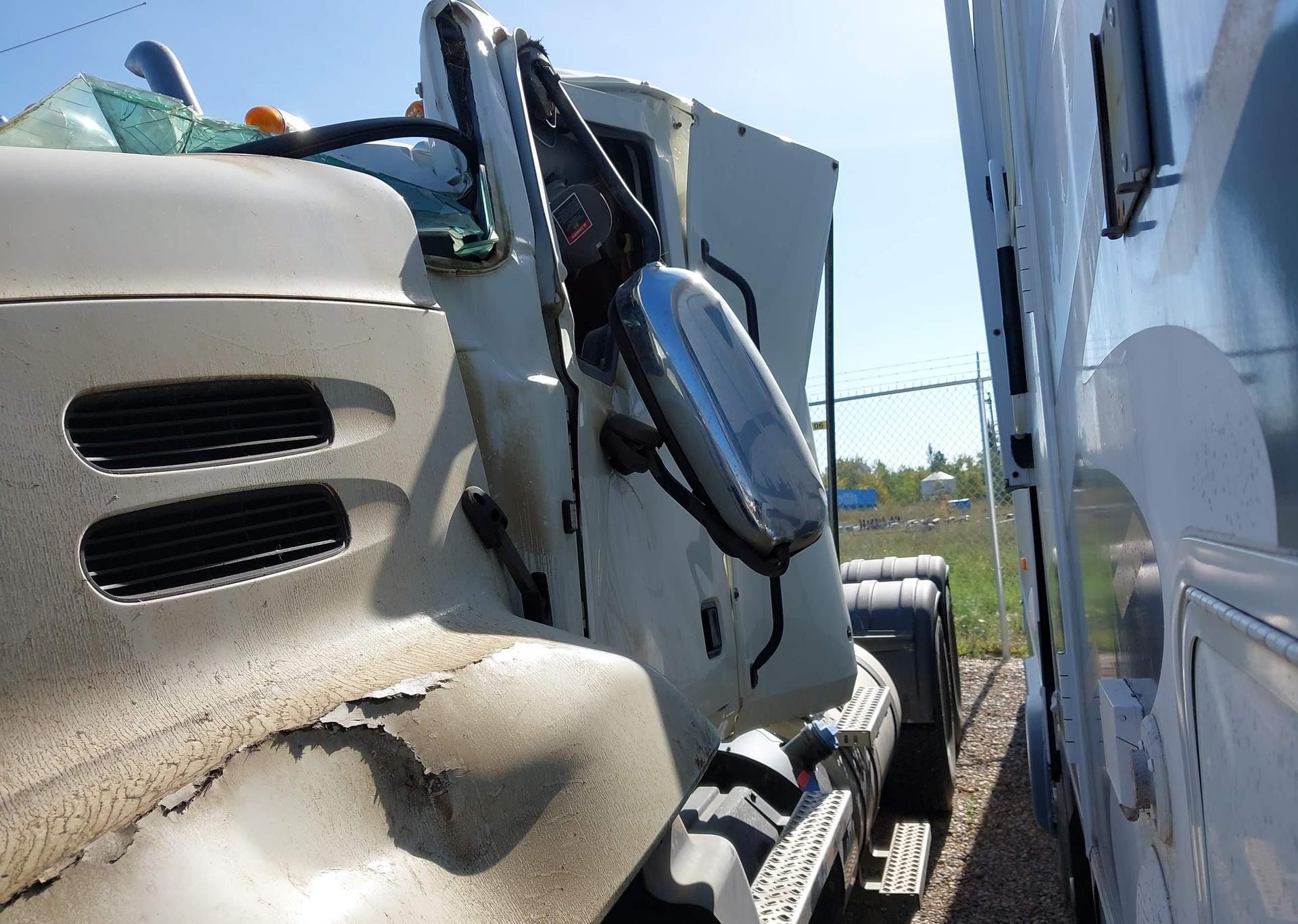 2018 MACK 600 CXU600