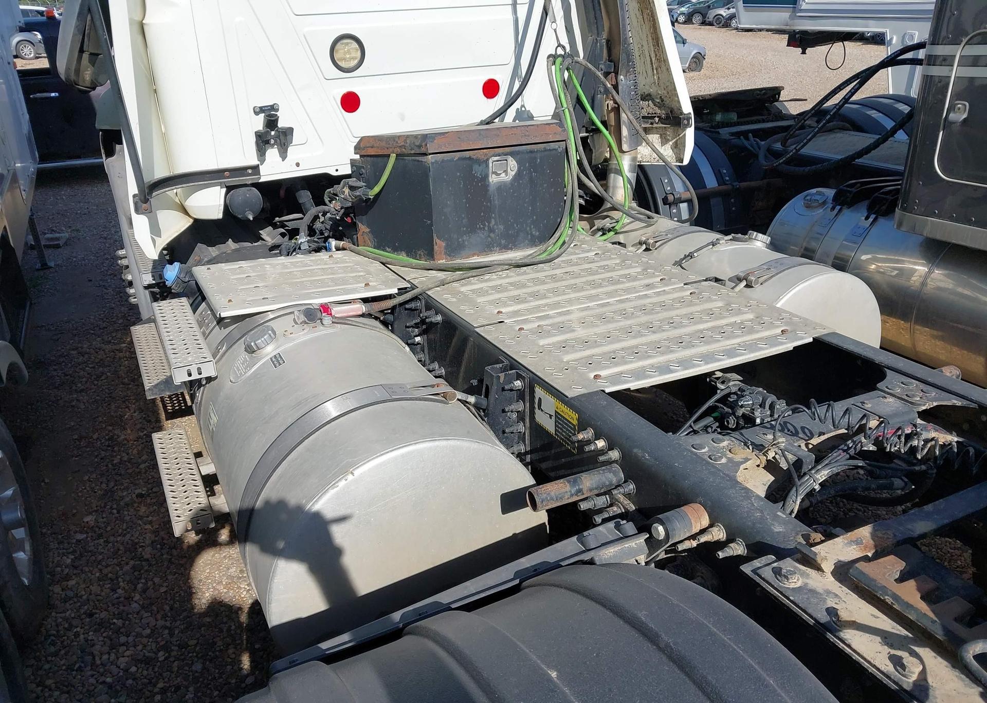 2018 MACK 600 CXU600