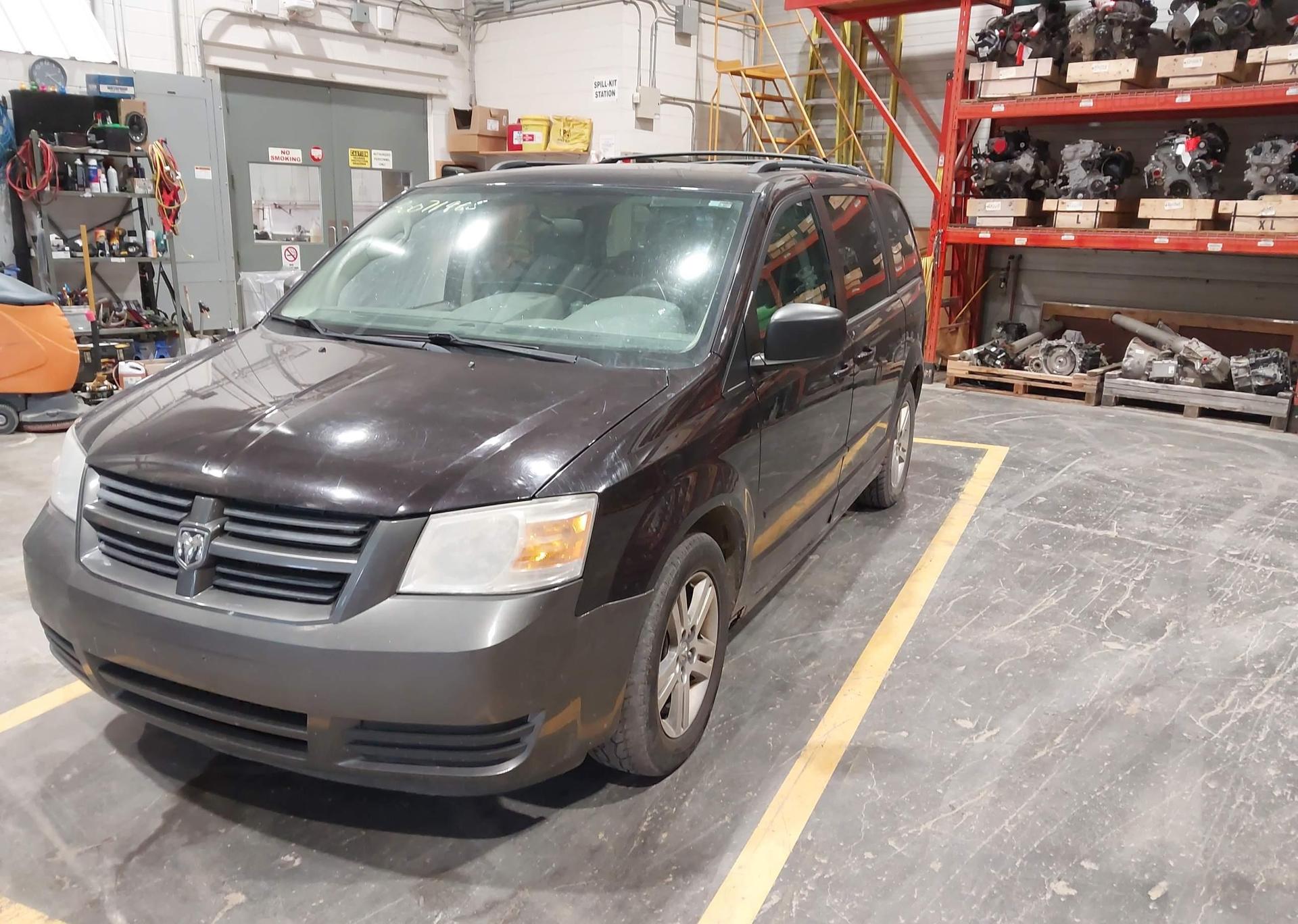 2010 DODGE GRAND CARAVAN SE