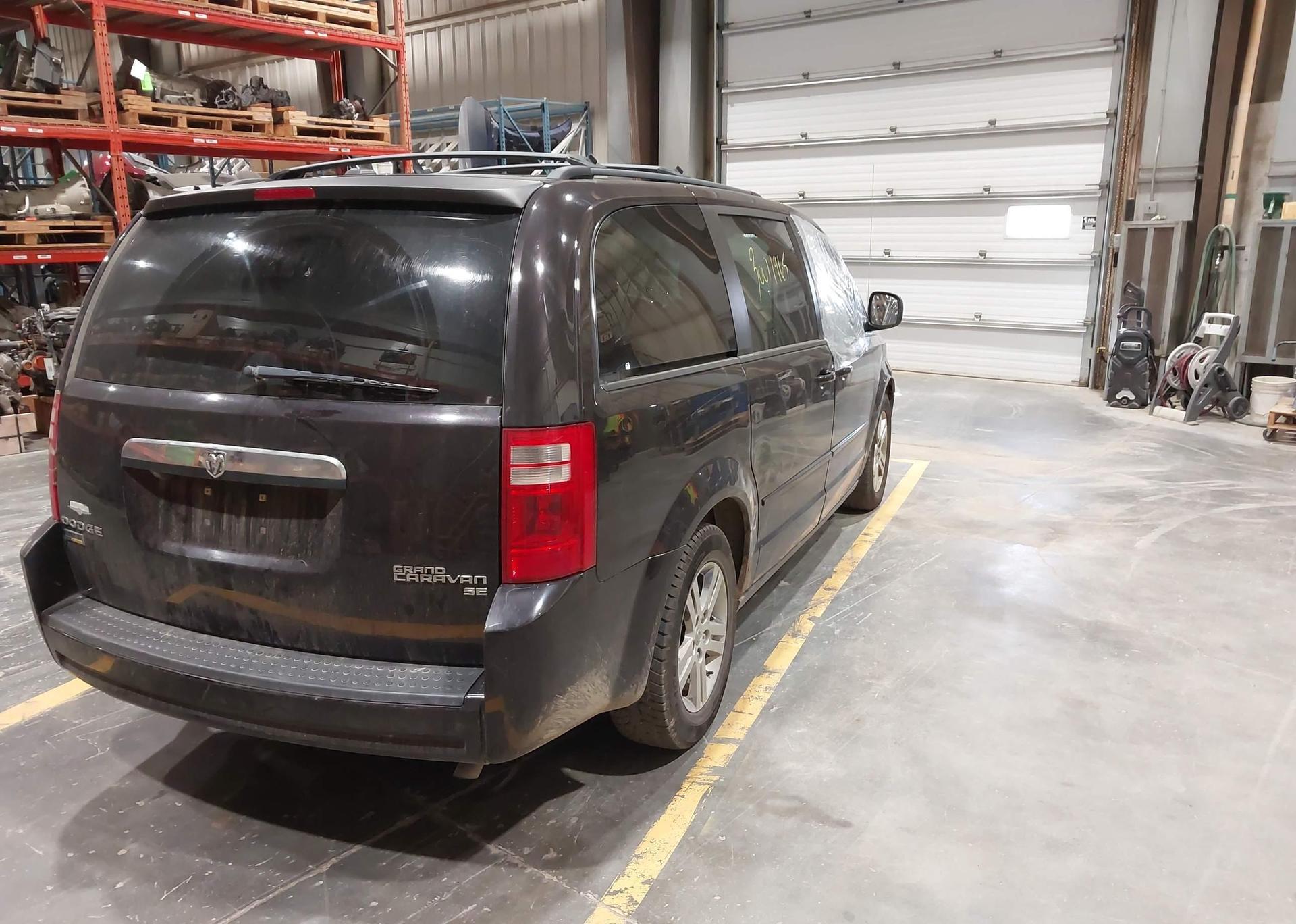 2010 DODGE GRAND CARAVAN SE