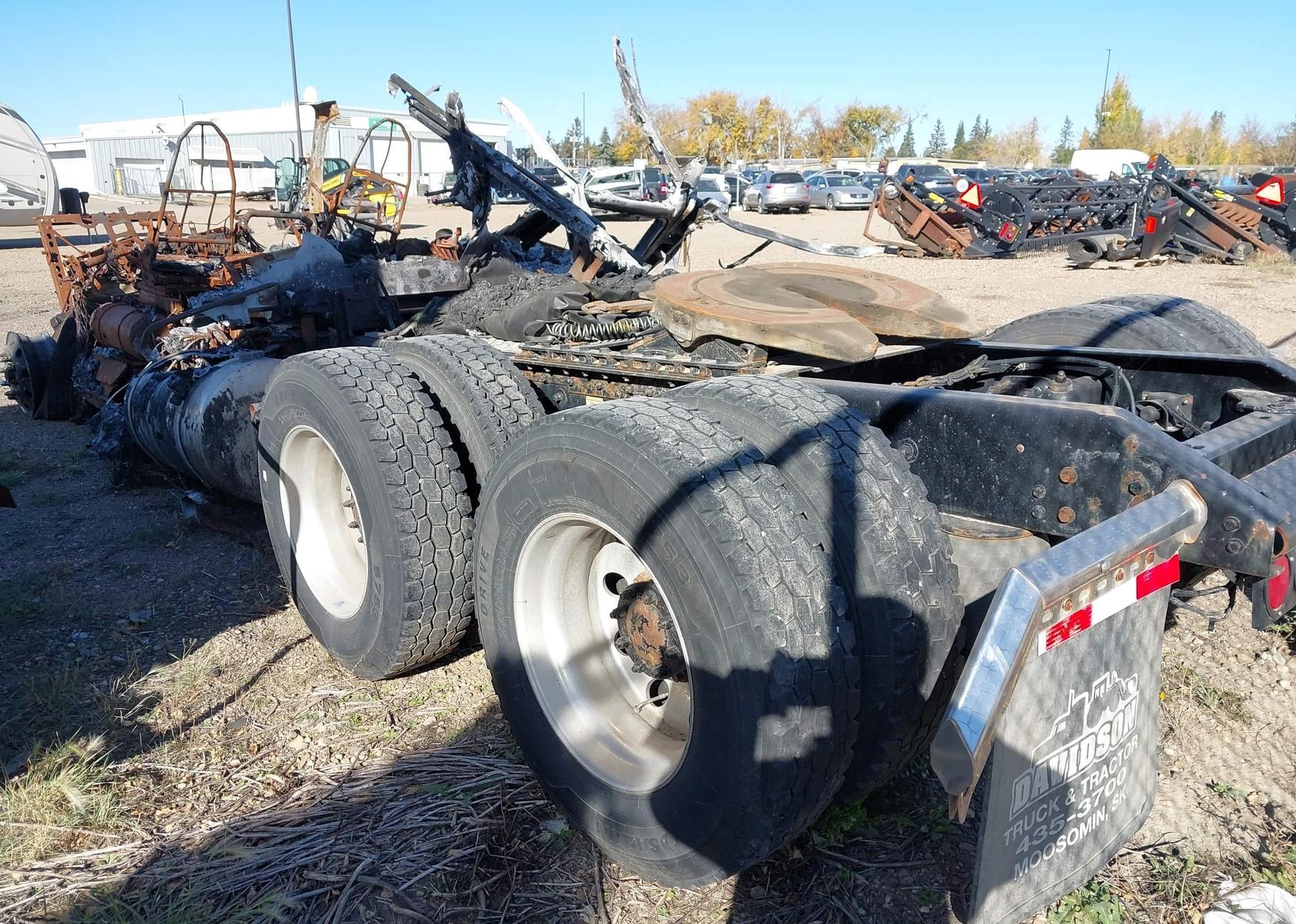 2020 KENWORTH CONSTRUCTION T680