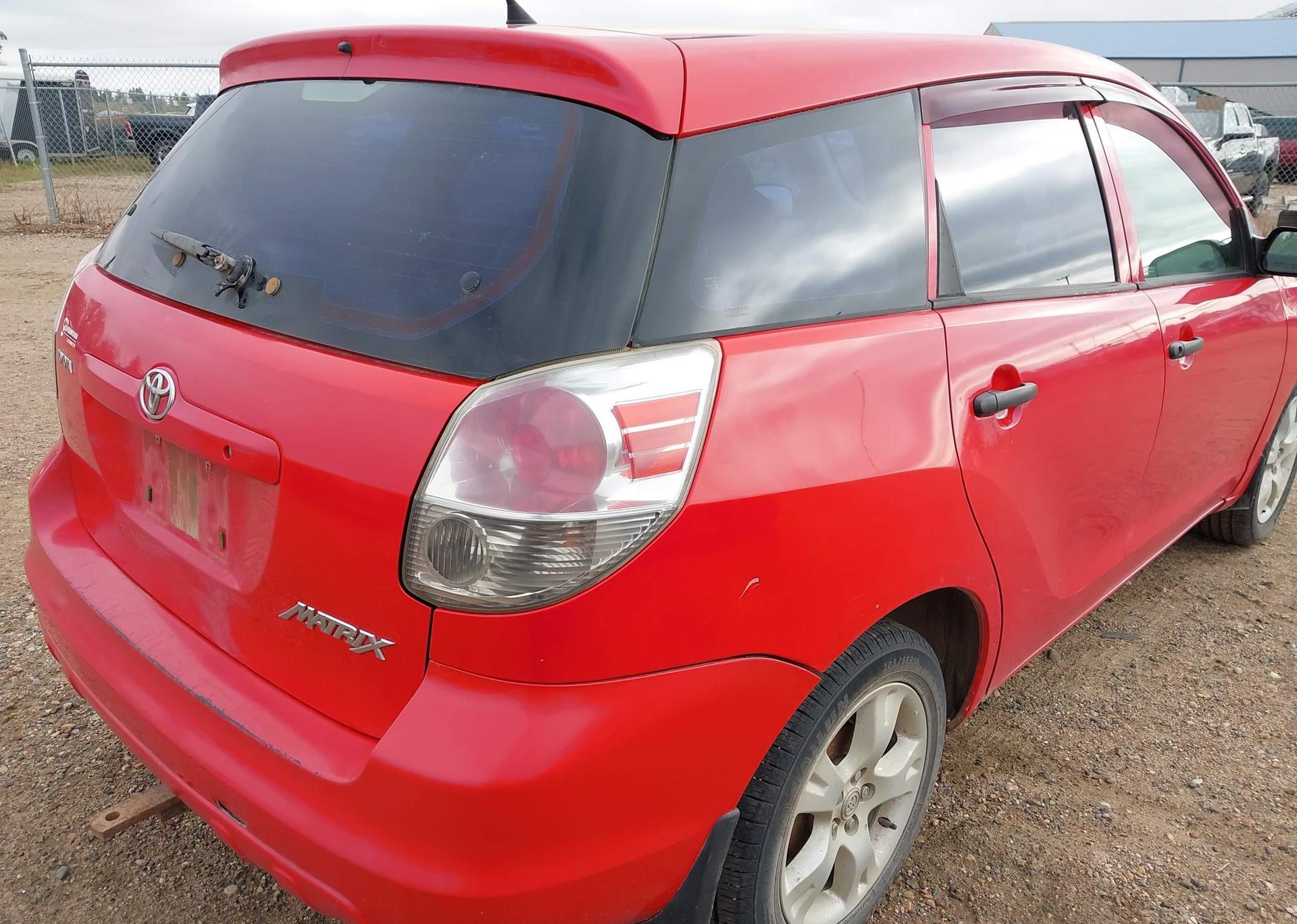 2005 TOYOTA COROLLA MATRIX XR