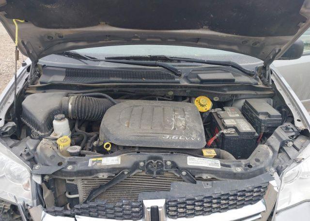 2016 DODGE GRAND CARAVAN SE