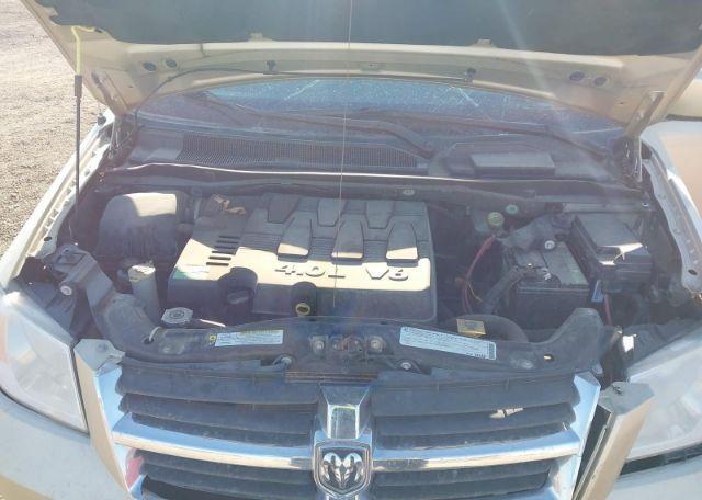 2010 DODGE GRAND CARAVAN SE