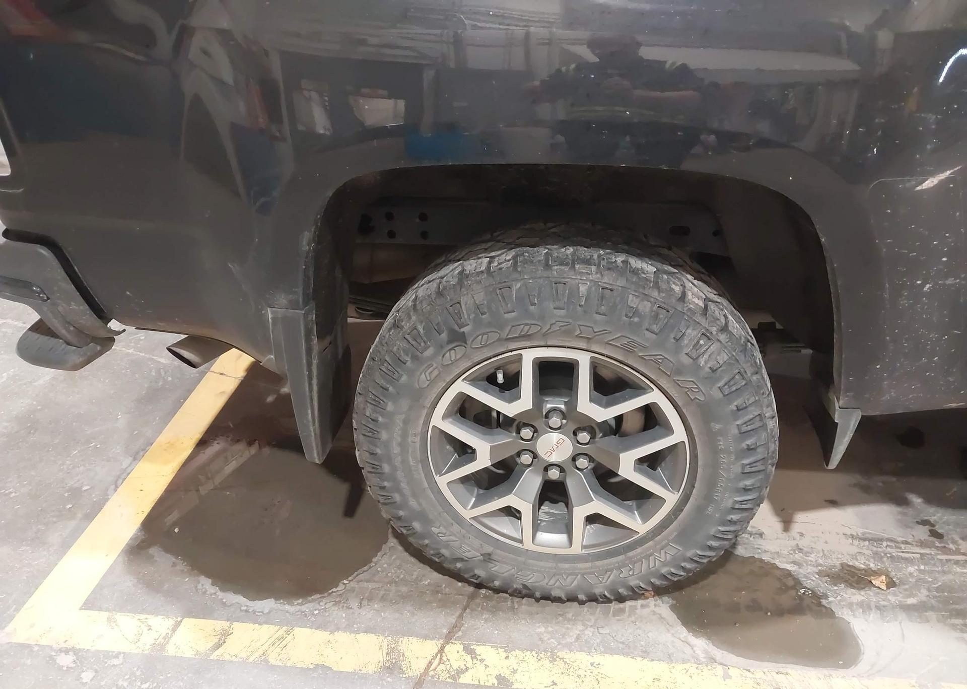 2021 GMC CANYON AT4
