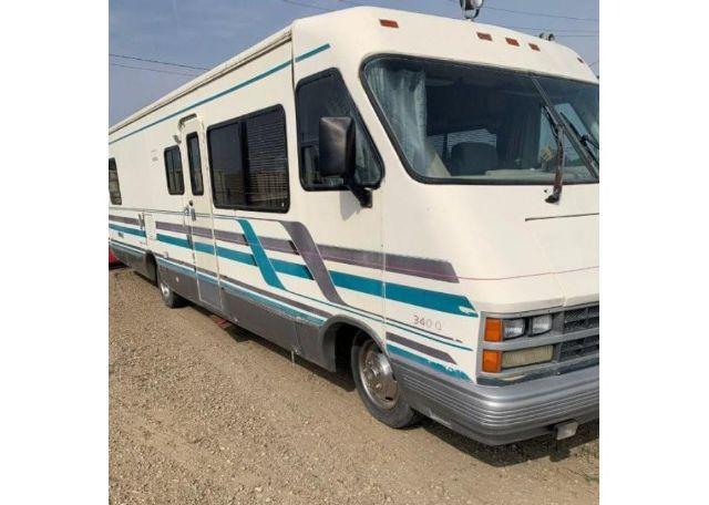 1990 CHEVROLET P30