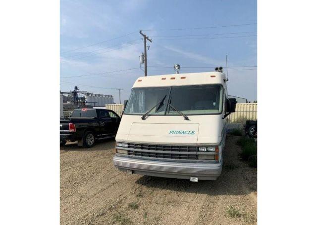 1990 CHEVROLET P30