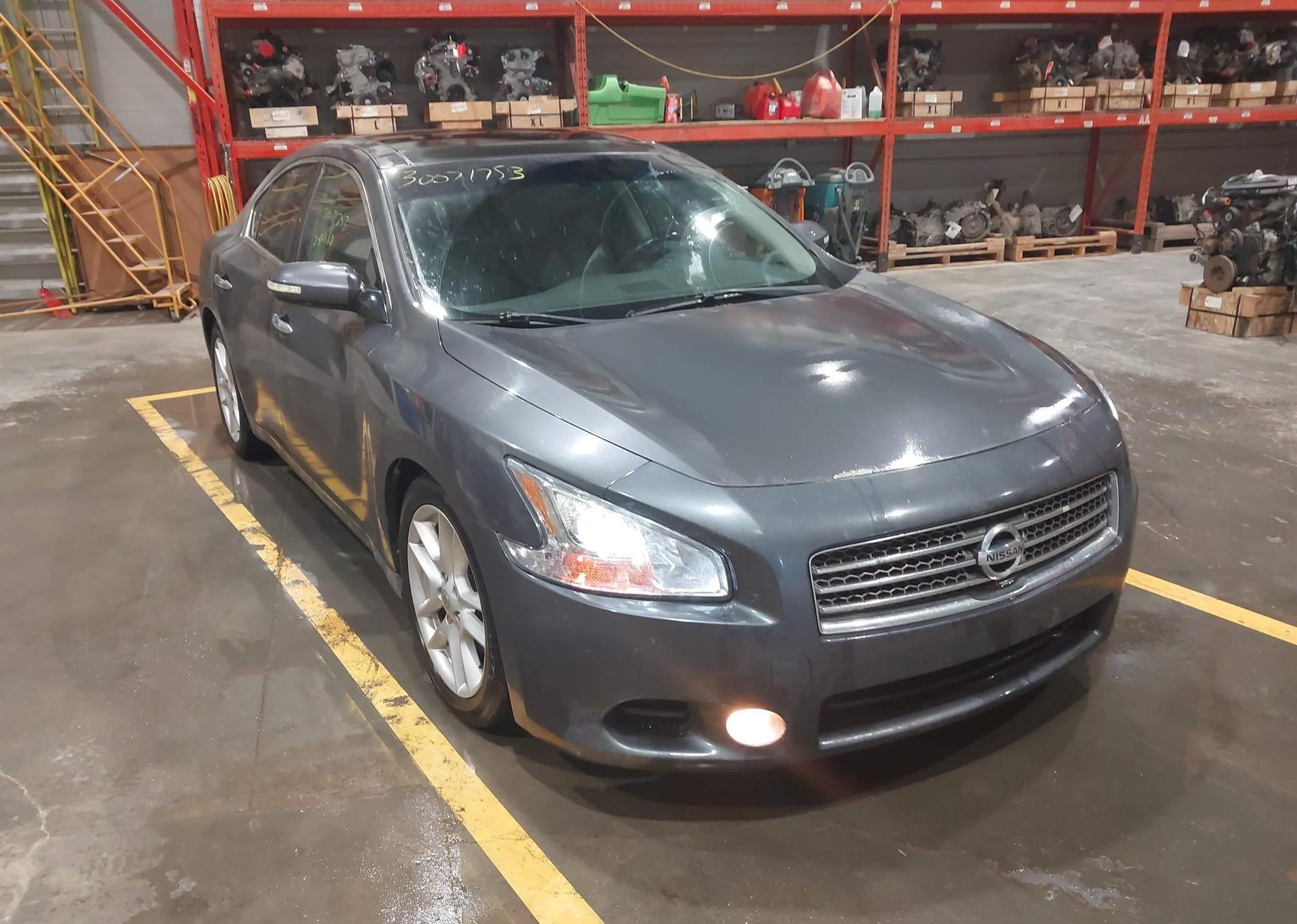 2009 NISSAN MAXIMA S