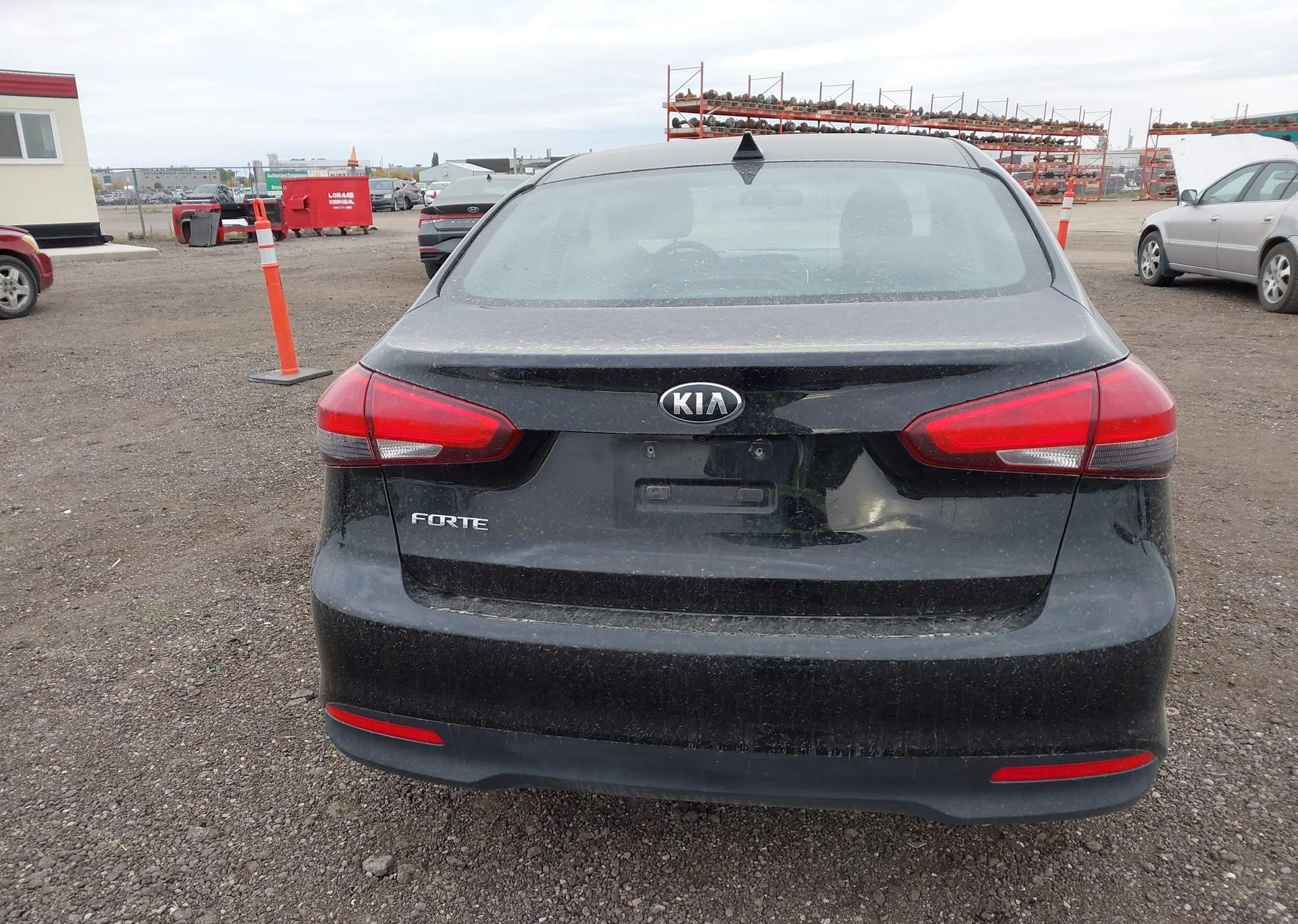 2018 KIA FORTE LX