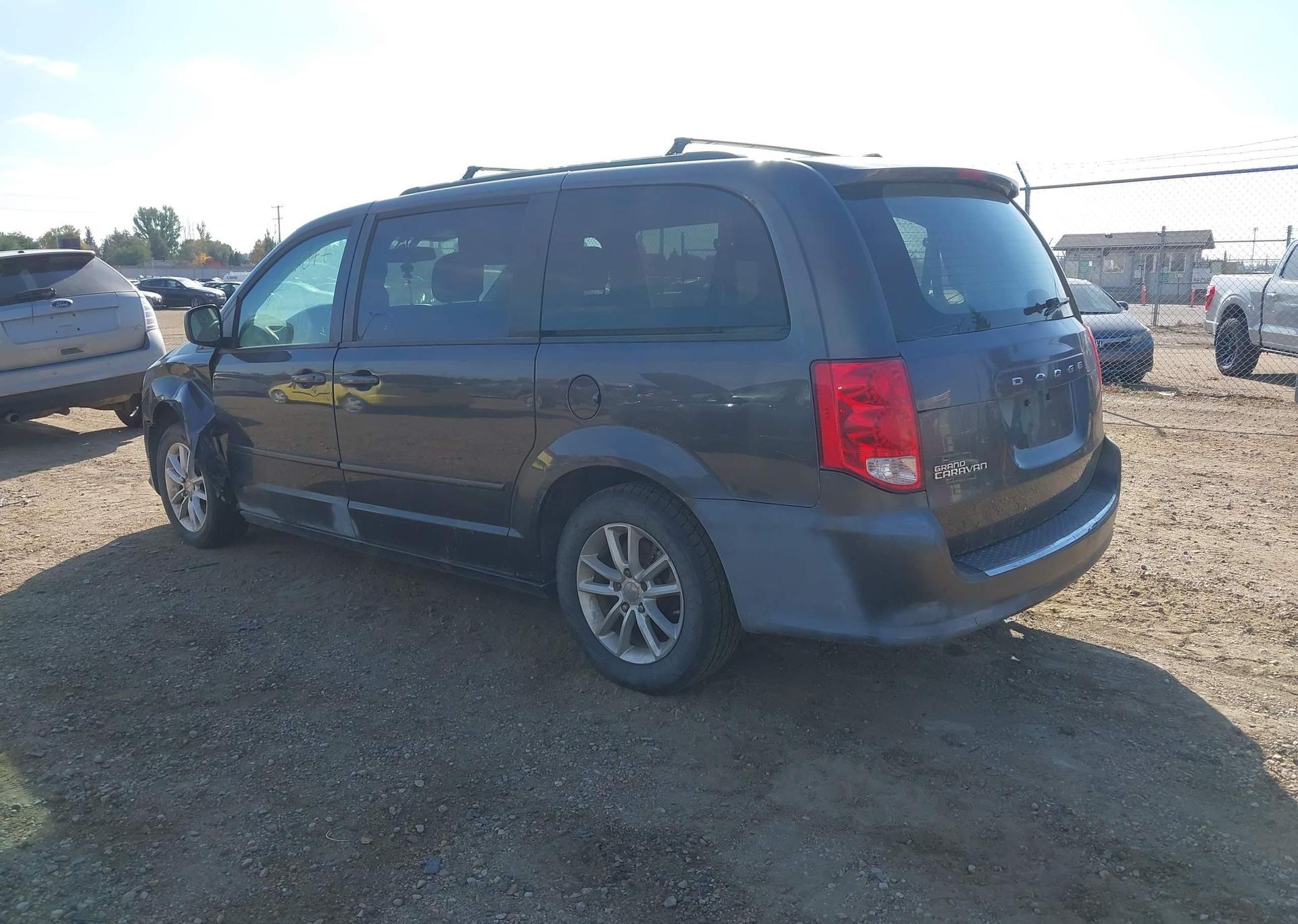 2016 DODGE GRAND CARAVAN SE