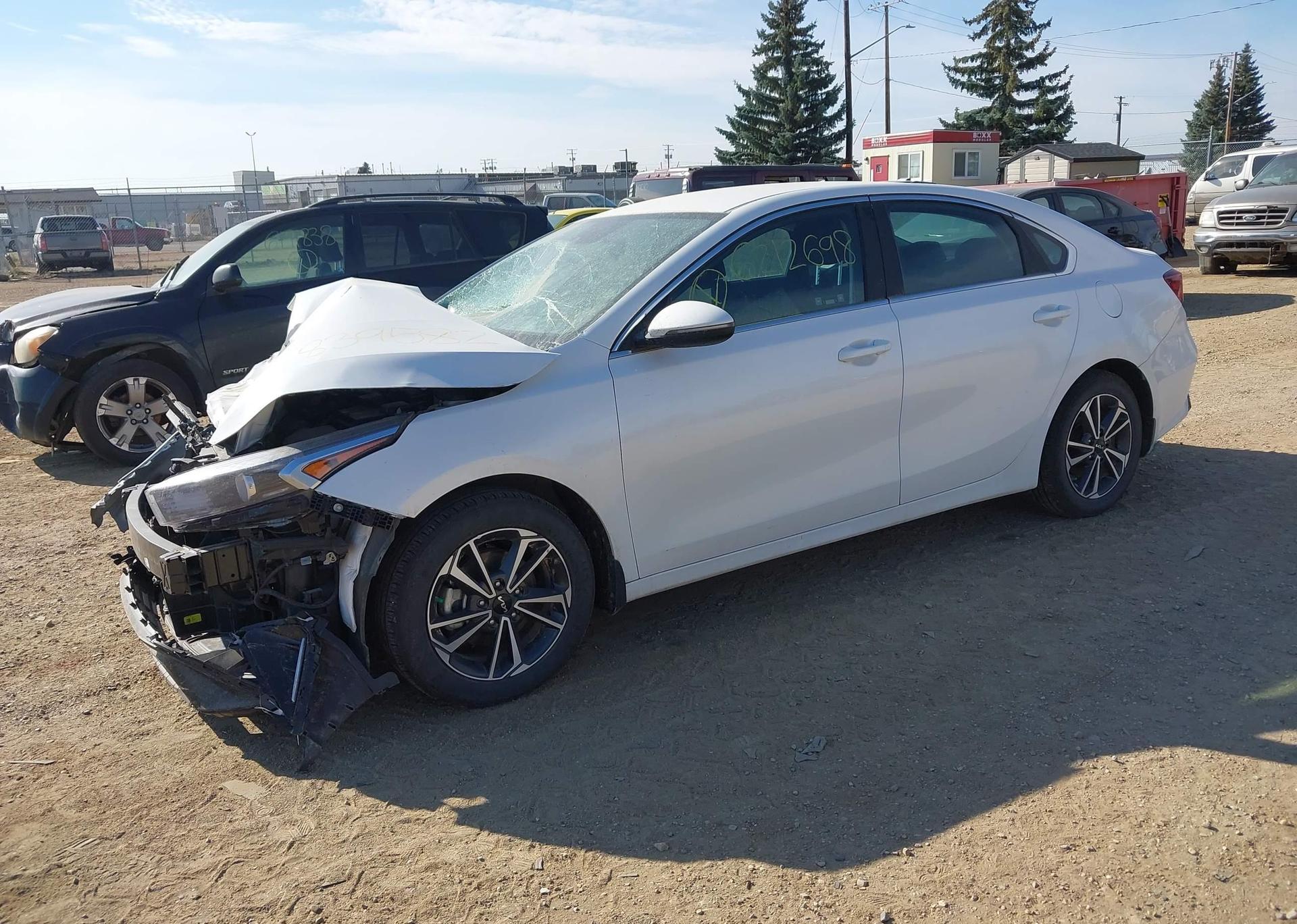 2024 KIA FORTE EX