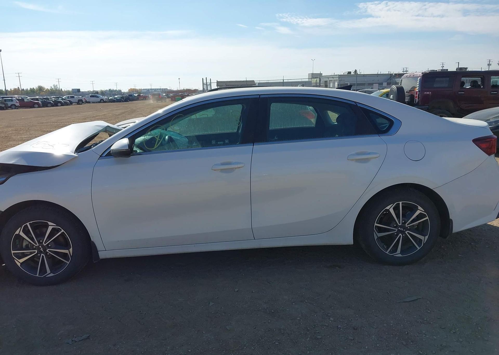 2024 KIA FORTE EX