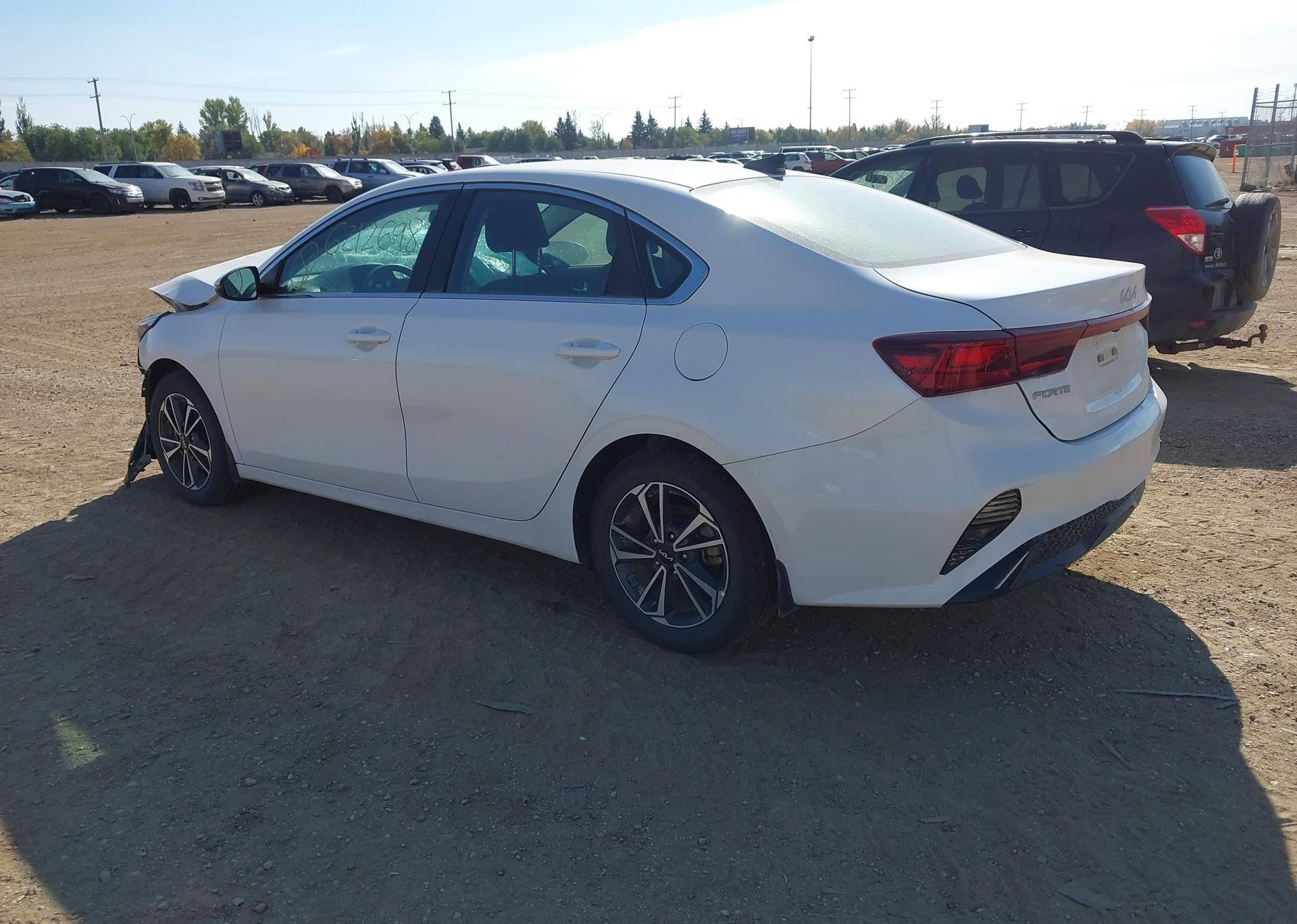2024 KIA FORTE EX