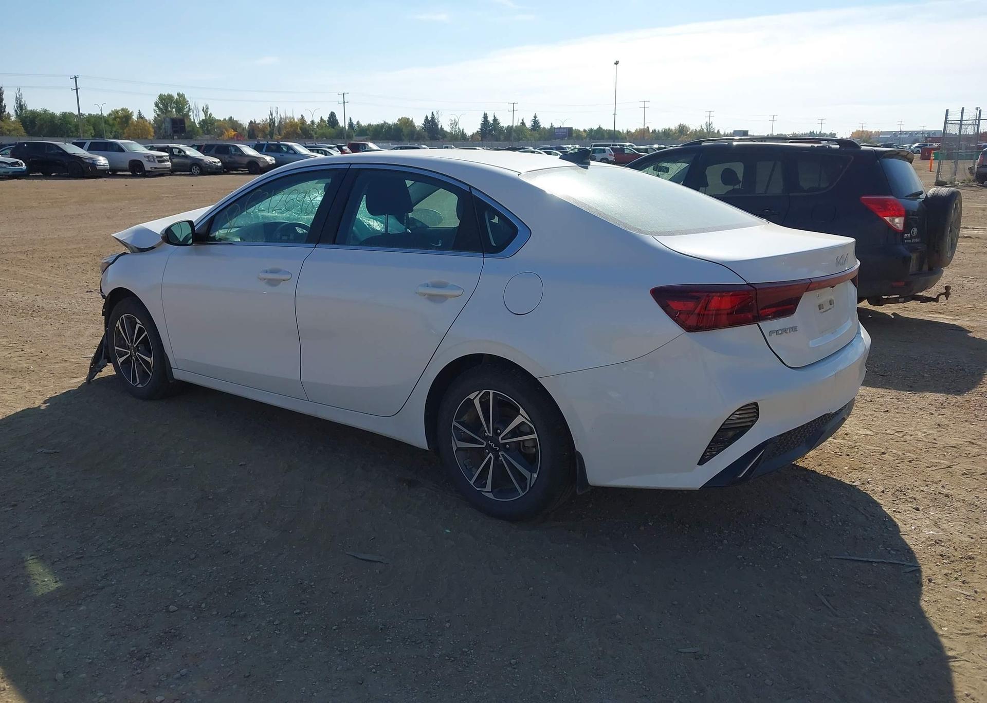 2024 KIA FORTE EX
