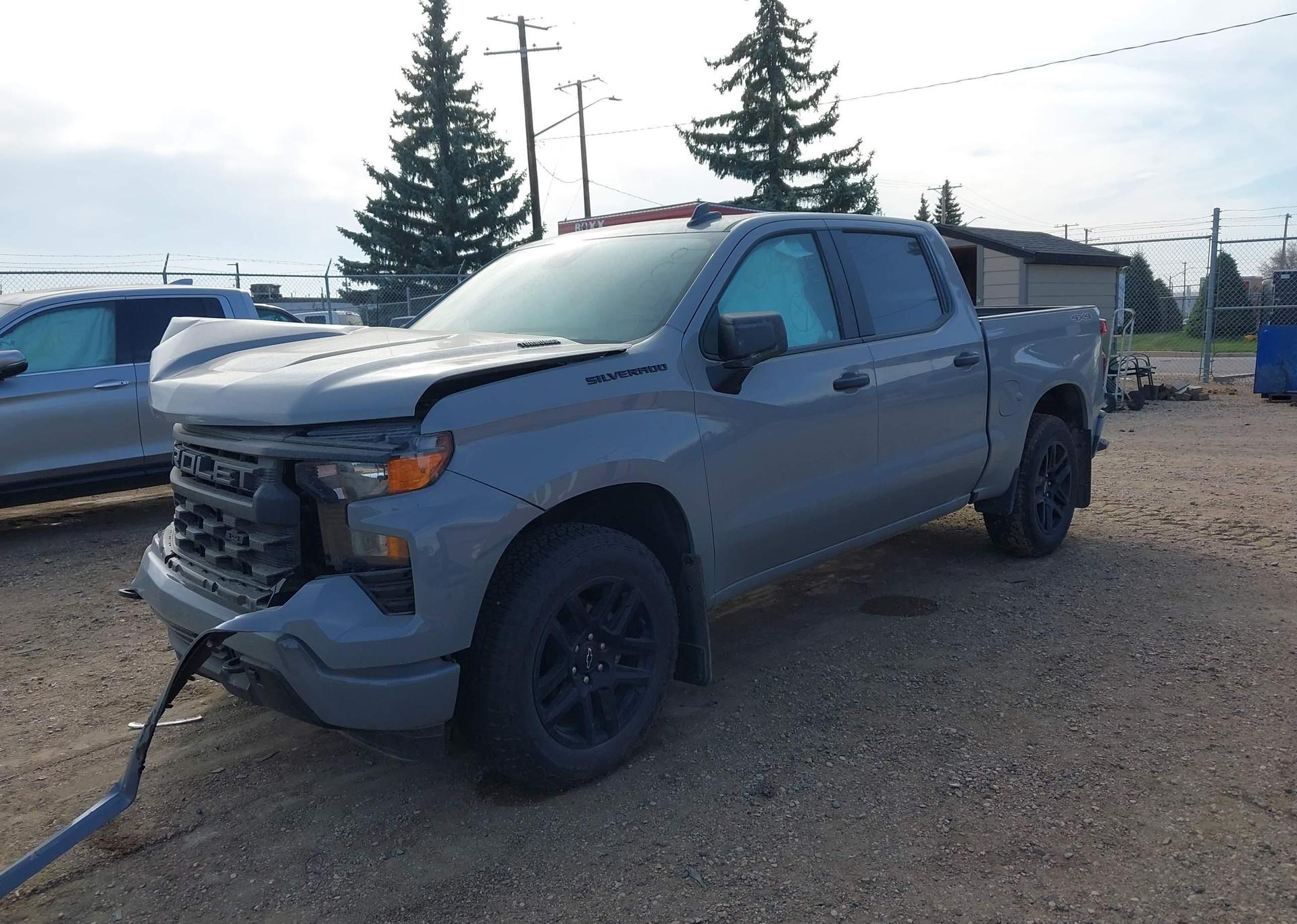 2025 CHEVROLET Silverado K1500 Custom