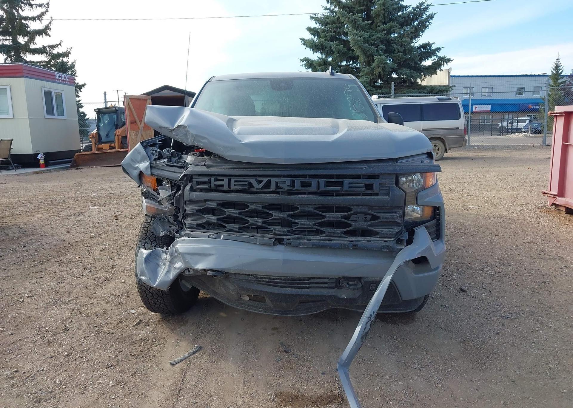 2025 CHEVROLET Silverado K1500 Custom