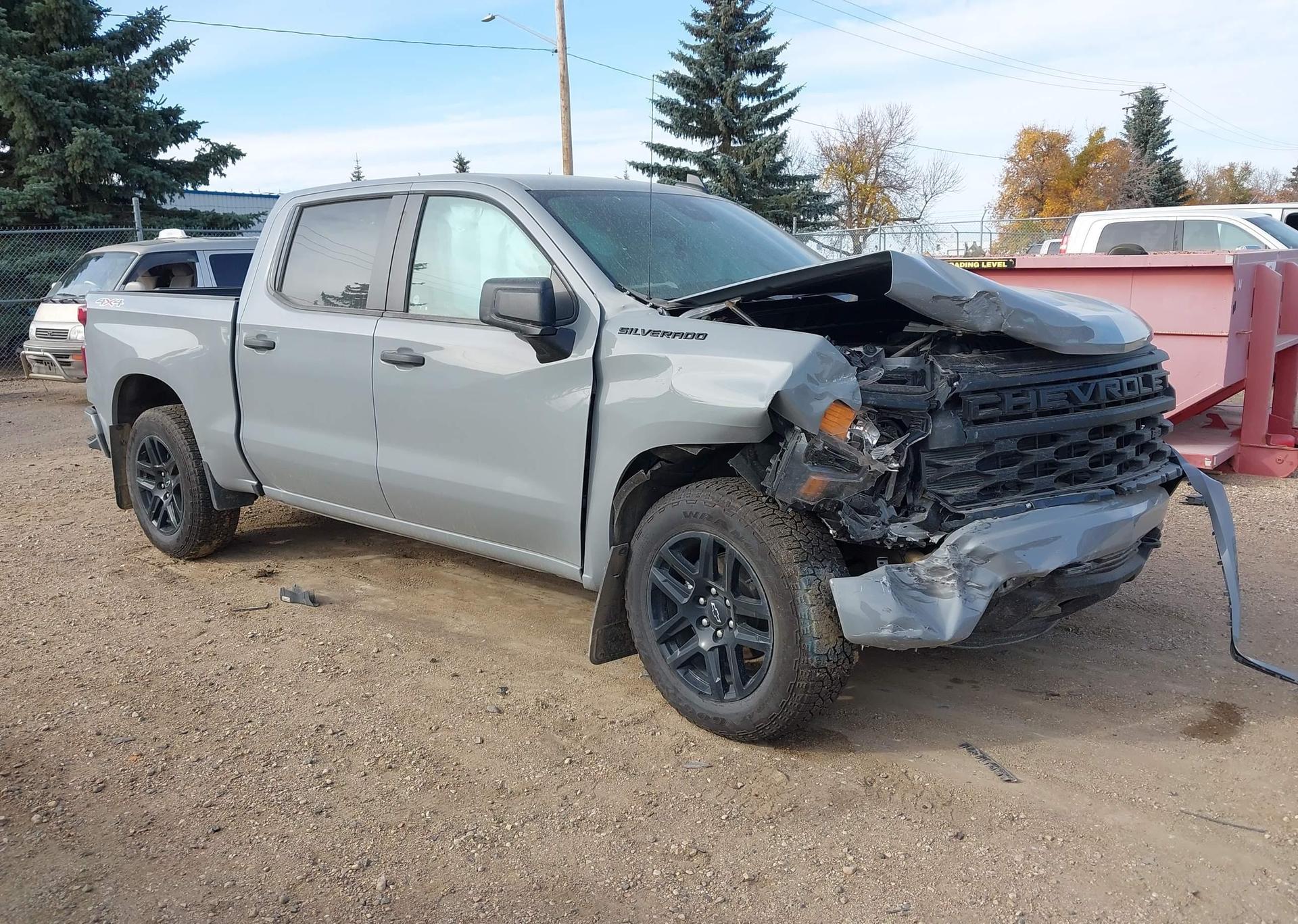 2025 CHEVROLET Silverado K1500 Custom