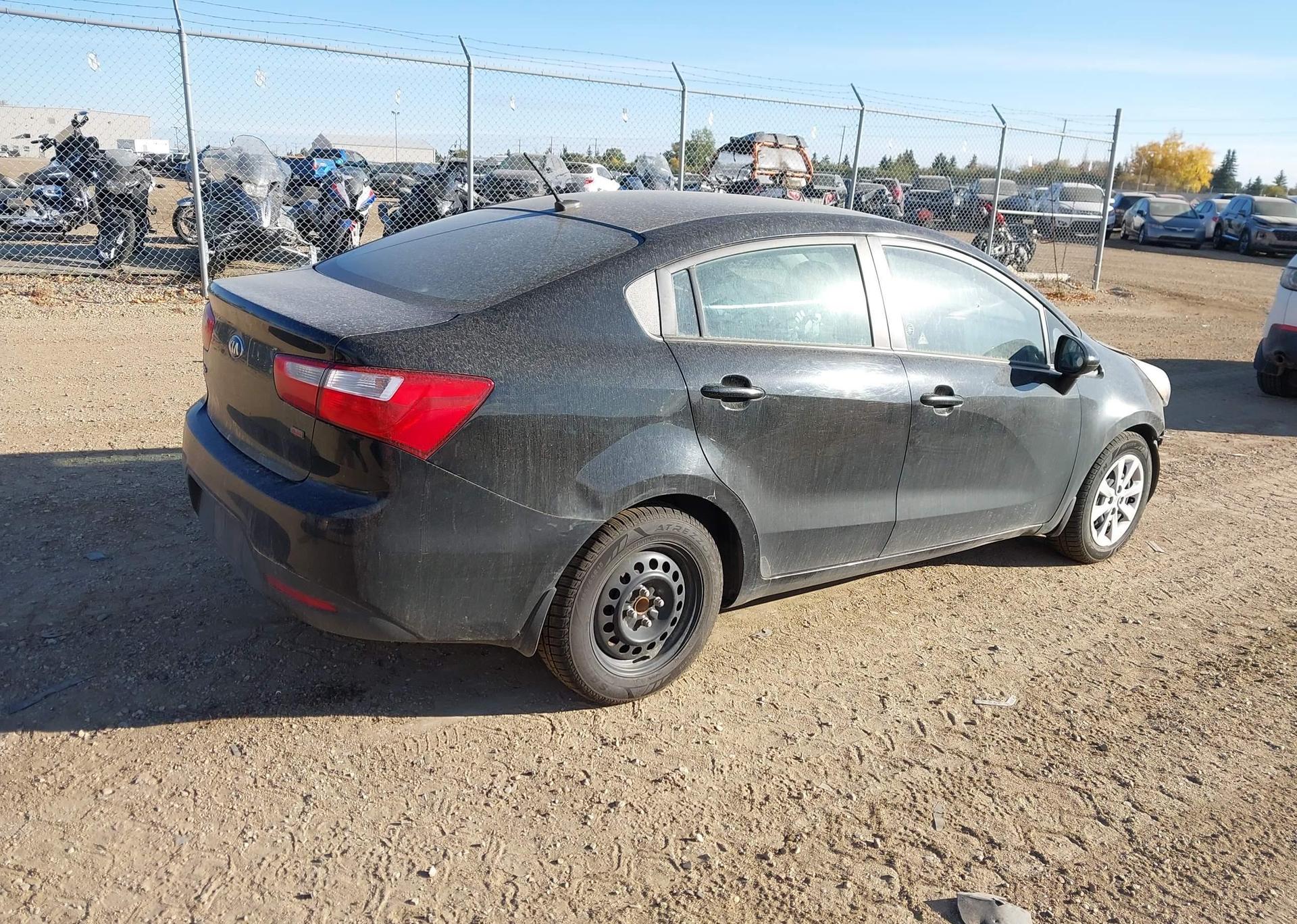 2015 KIA RIO LX