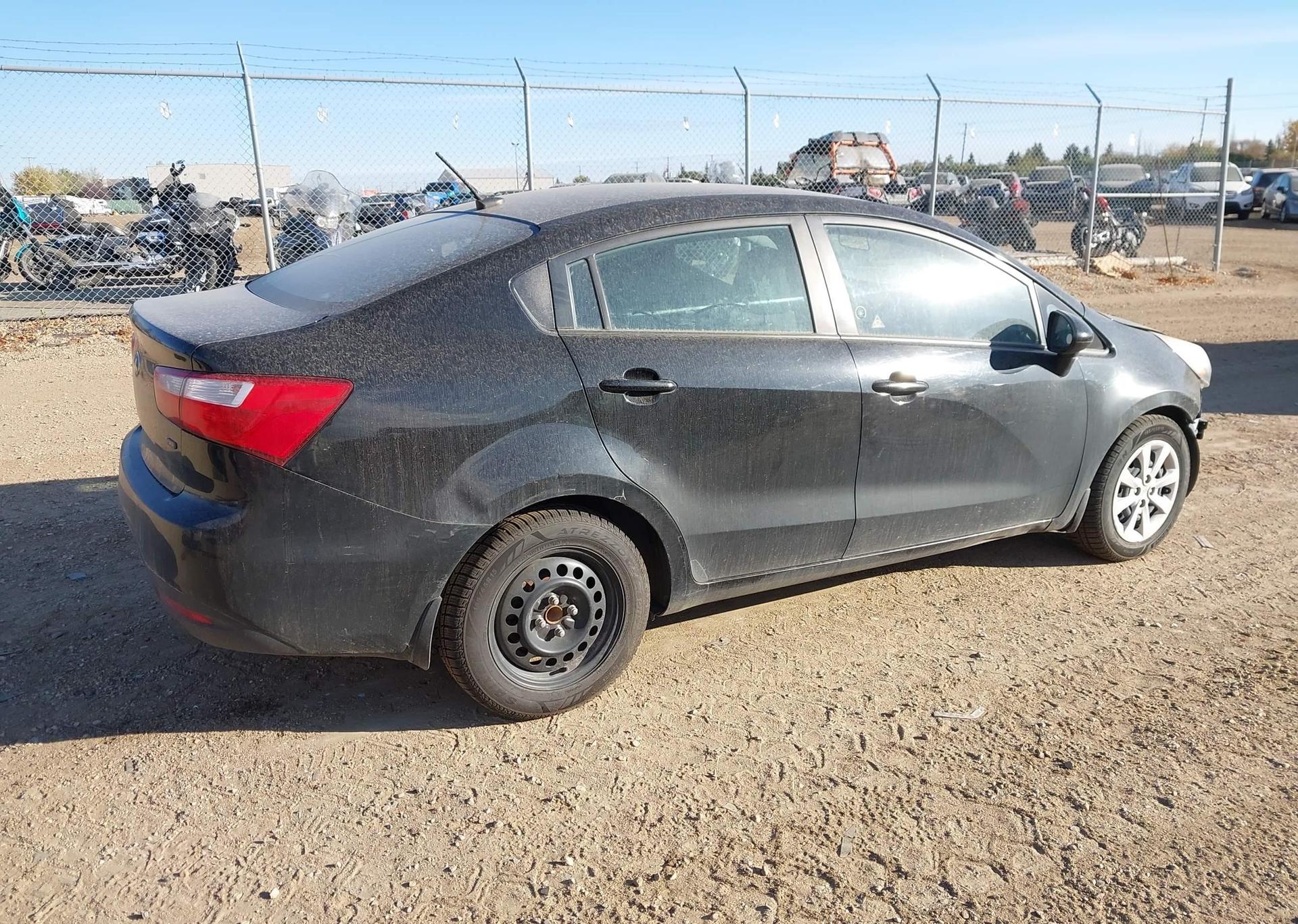 2015 KIA RIO LX