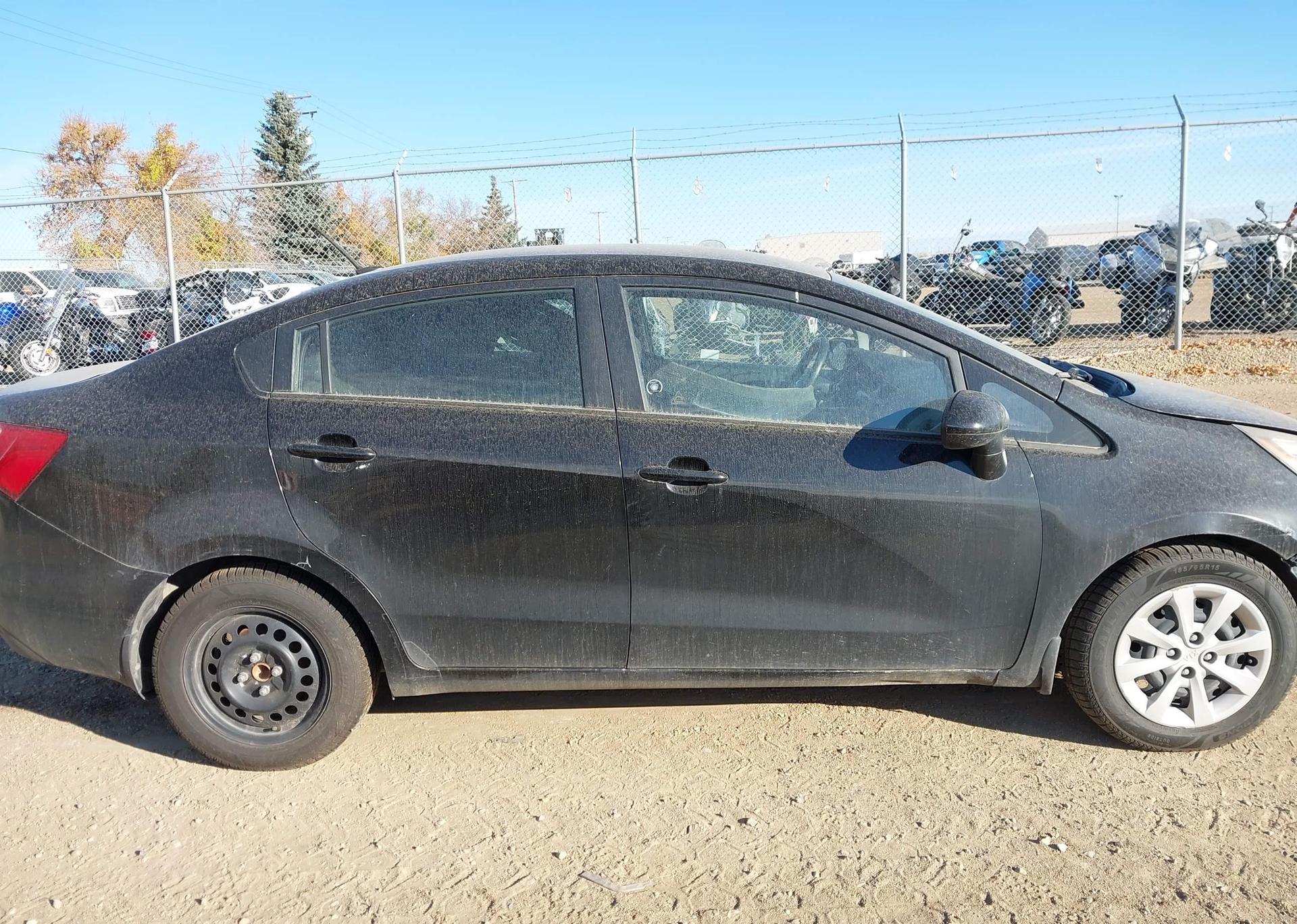2015 KIA RIO LX