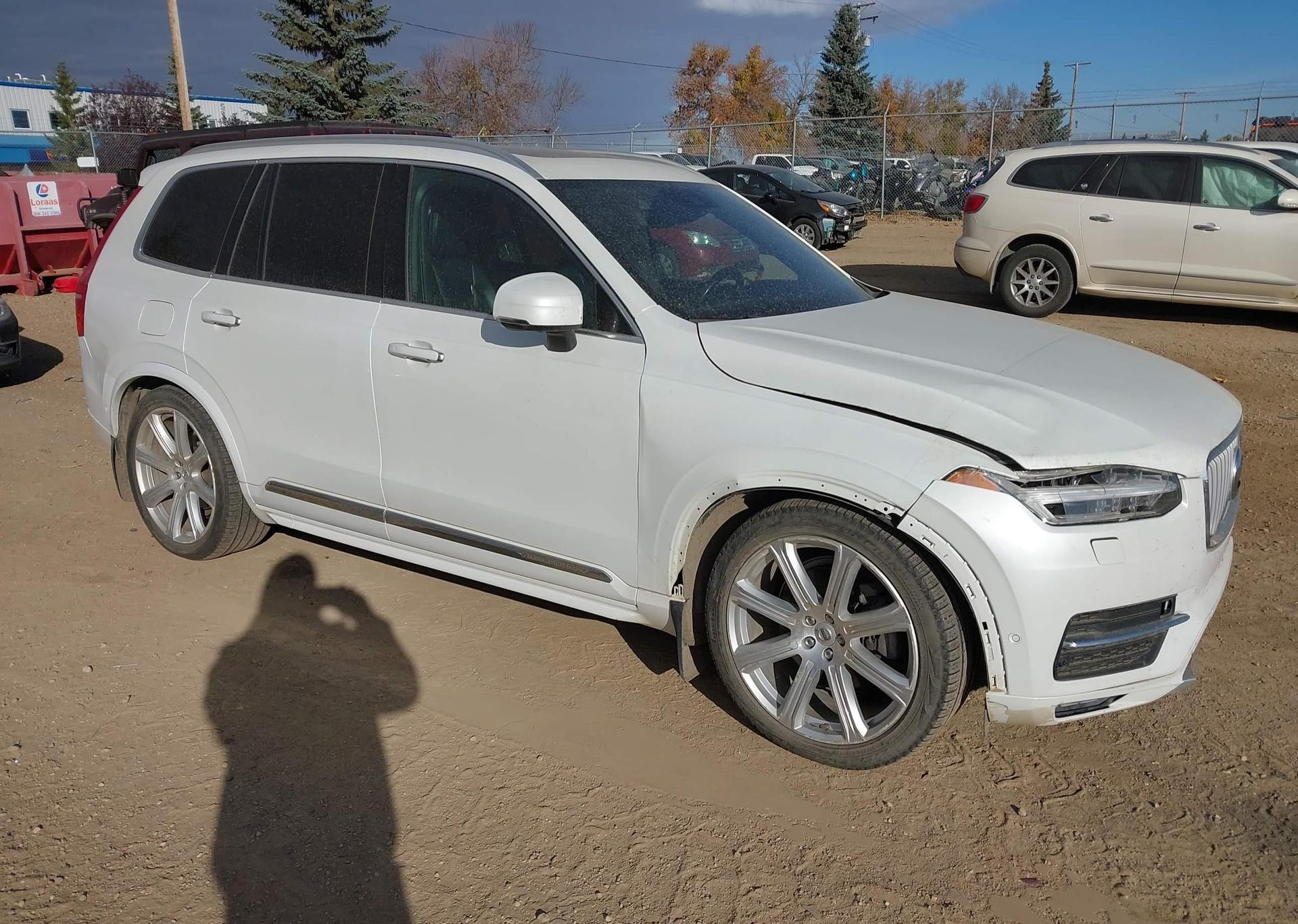 2018 VOLVO XC90 T6