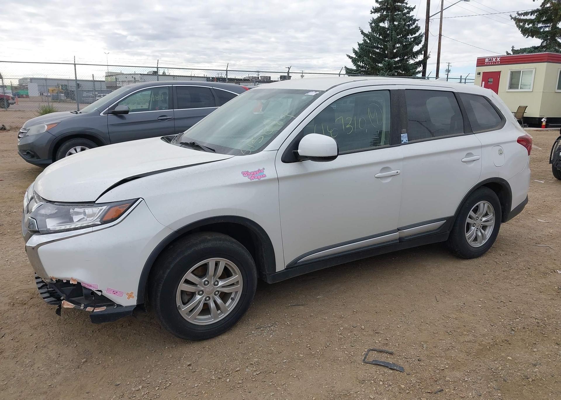 2018 MITSUBISHI OUTLANDER ES