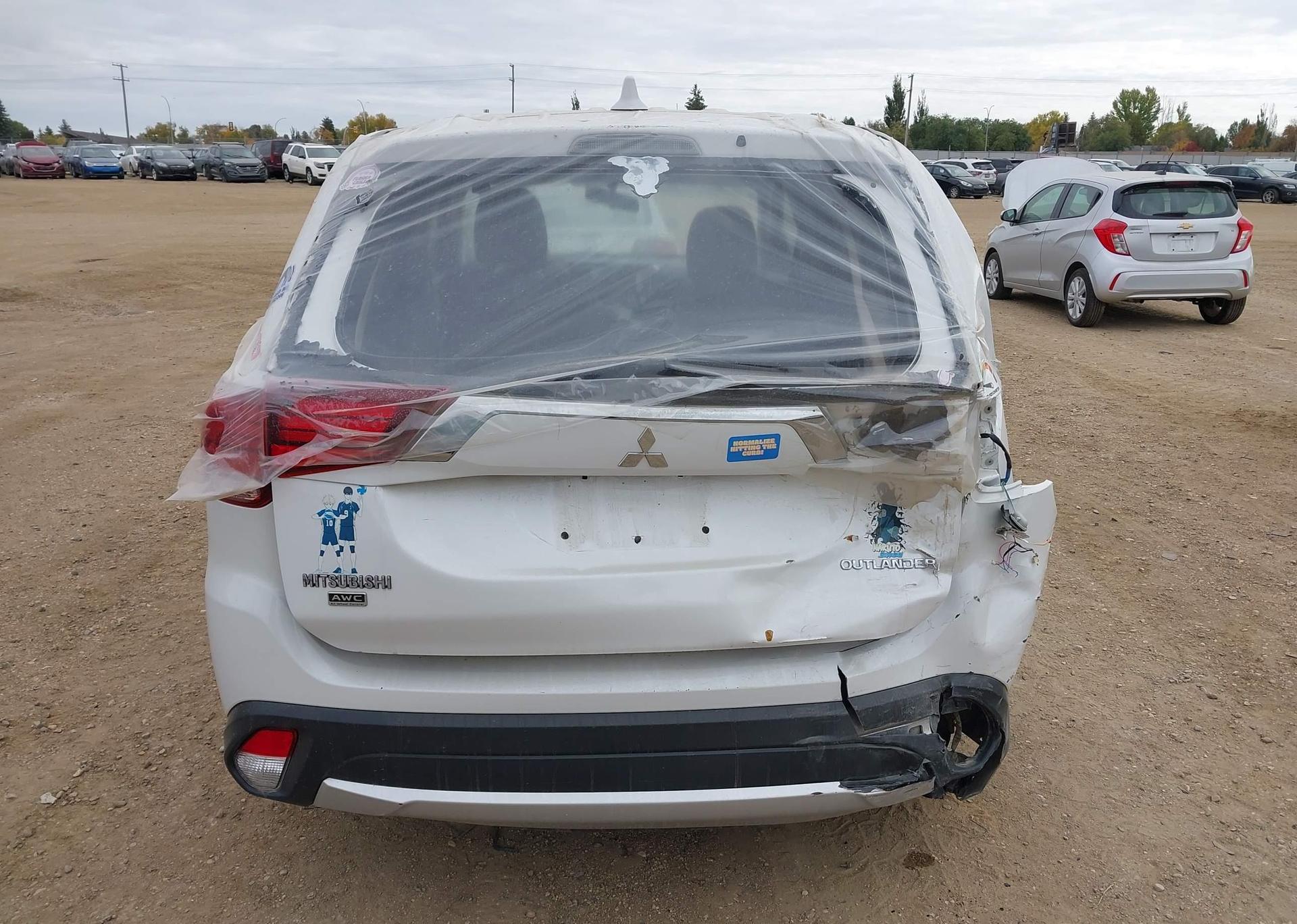 2018 MITSUBISHI OUTLANDER ES