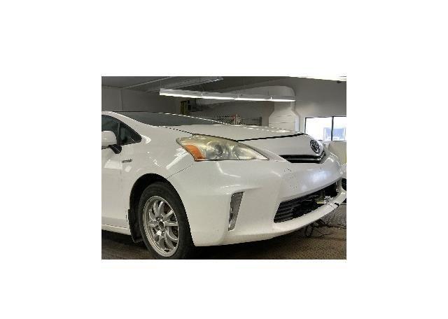 2012 TOYOTA PRIUS V