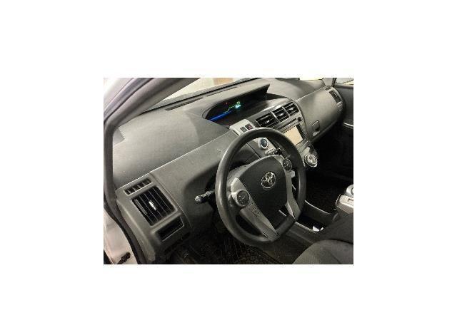 2012 TOYOTA PRIUS V