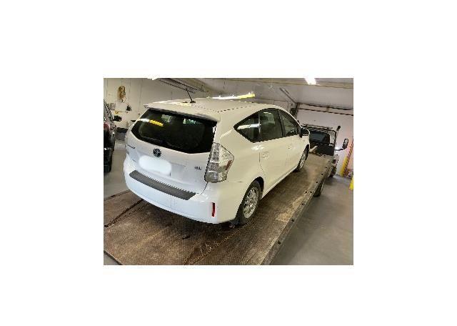 2012 TOYOTA PRIUS V