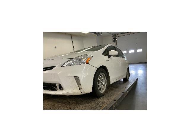 2012 TOYOTA PRIUS V
