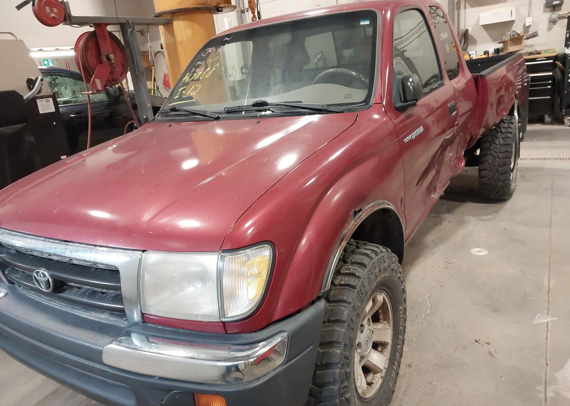 1999 TOYOTA TACOMA XTRACAB