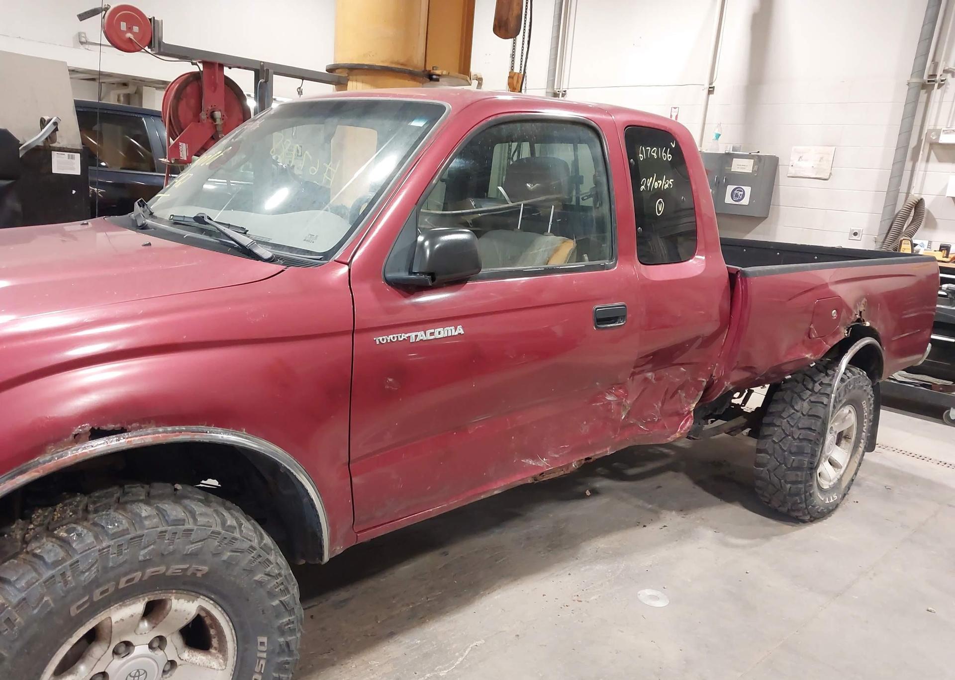 1999 TOYOTA TACOMA XTRACAB
