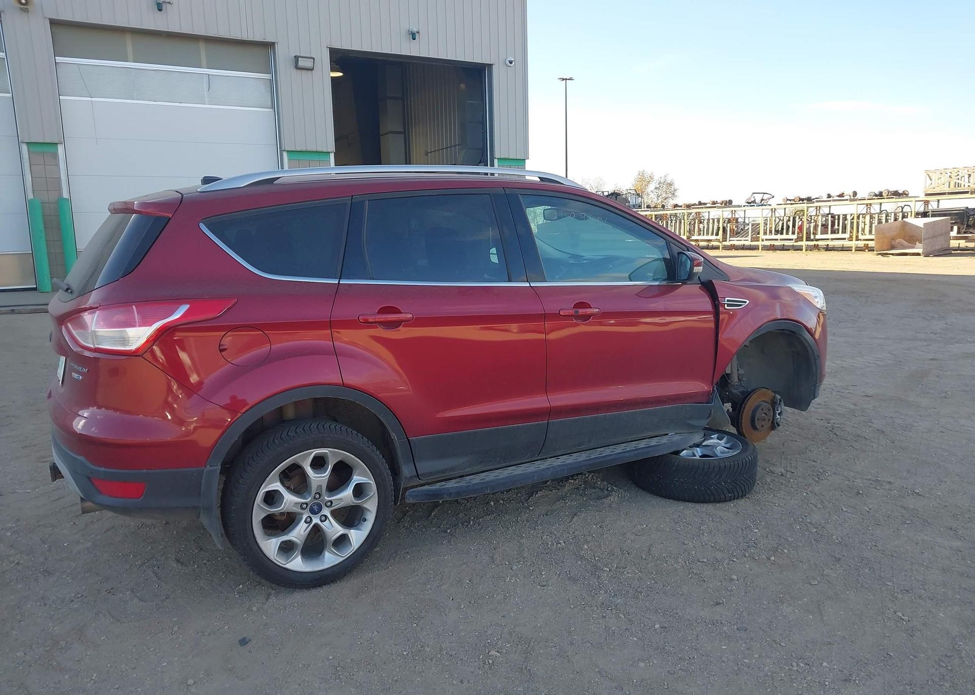2013 FORD ESCAPE TITANIUM