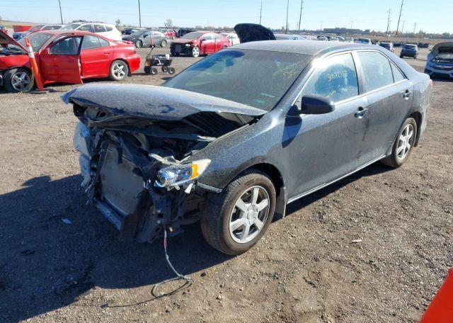 2012 TOYOTA CAMRY SE