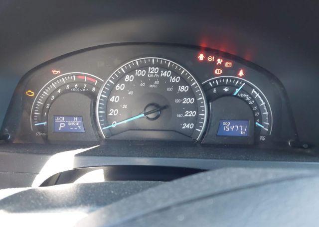 2012 TOYOTA CAMRY SE