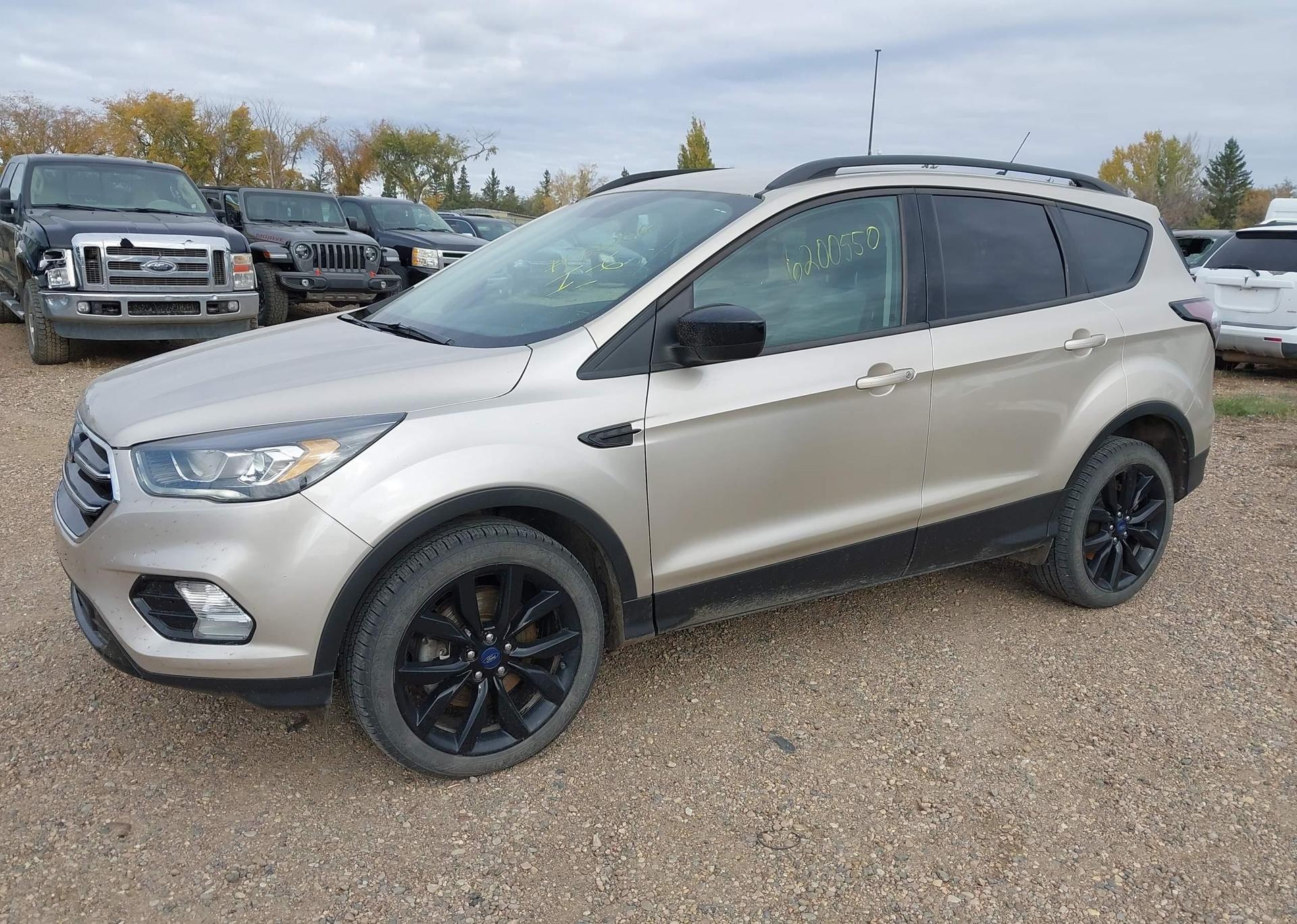 2018 FORD ESCAPE SE
