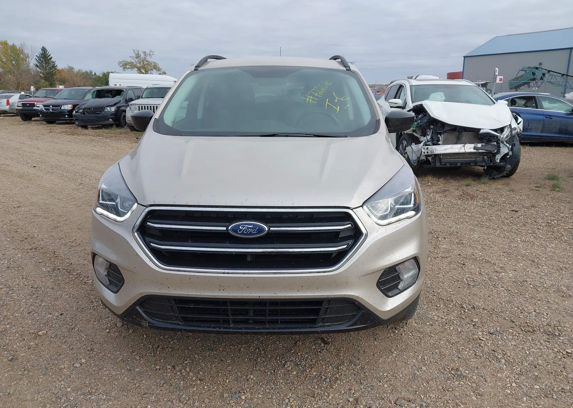 2018 FORD ESCAPE SE