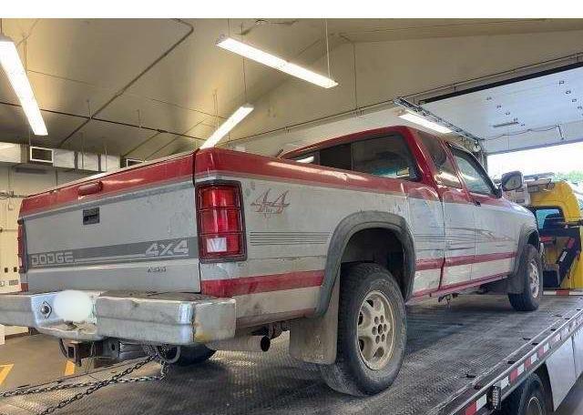 1995 DODGE DAKOTA