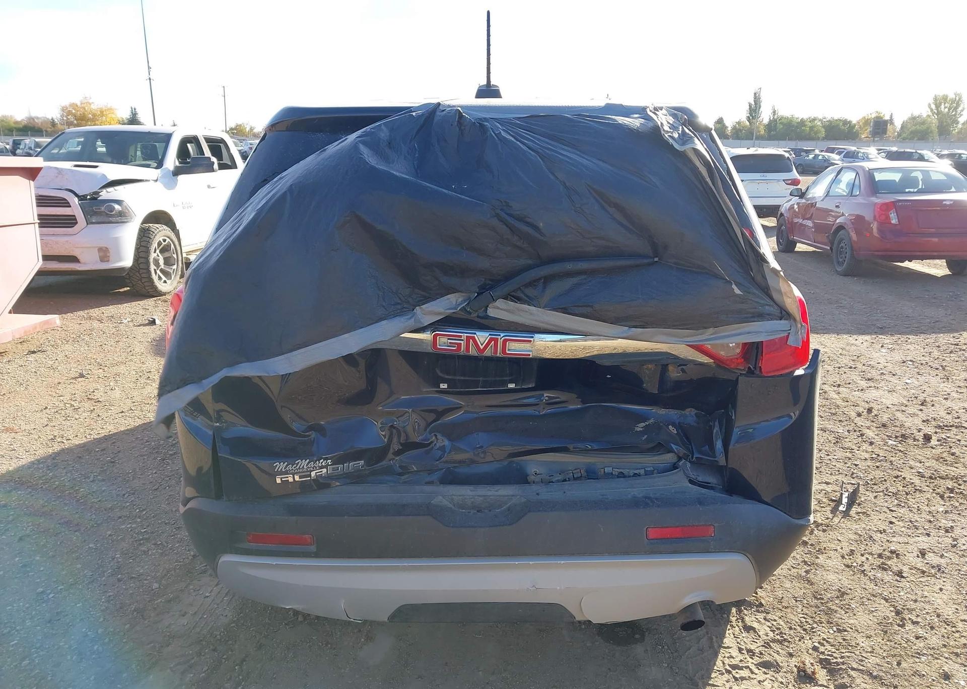 2017 GMC ACADIA SLE