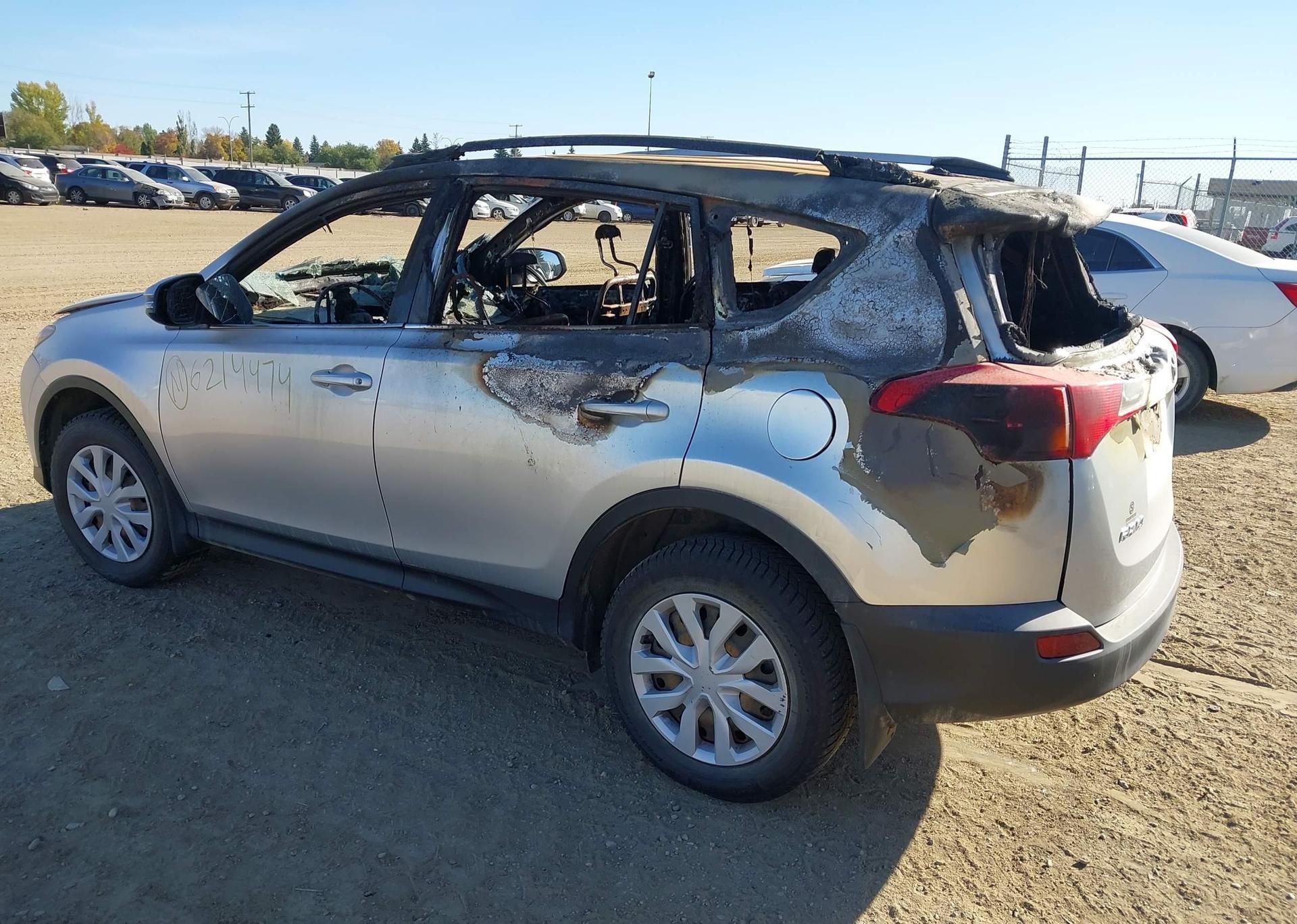 2015 TOYOTA RAV4 LE