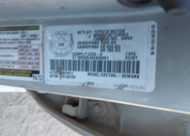 2004 TOYOTA COROLLA CE