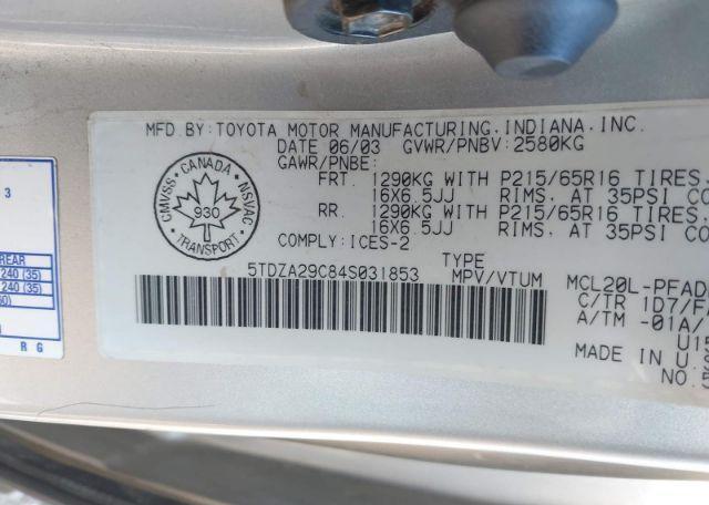 2004 TOYOTA SIENNA CE